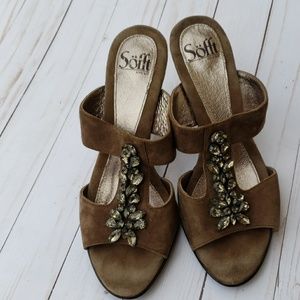 (Sofft brand)sandals